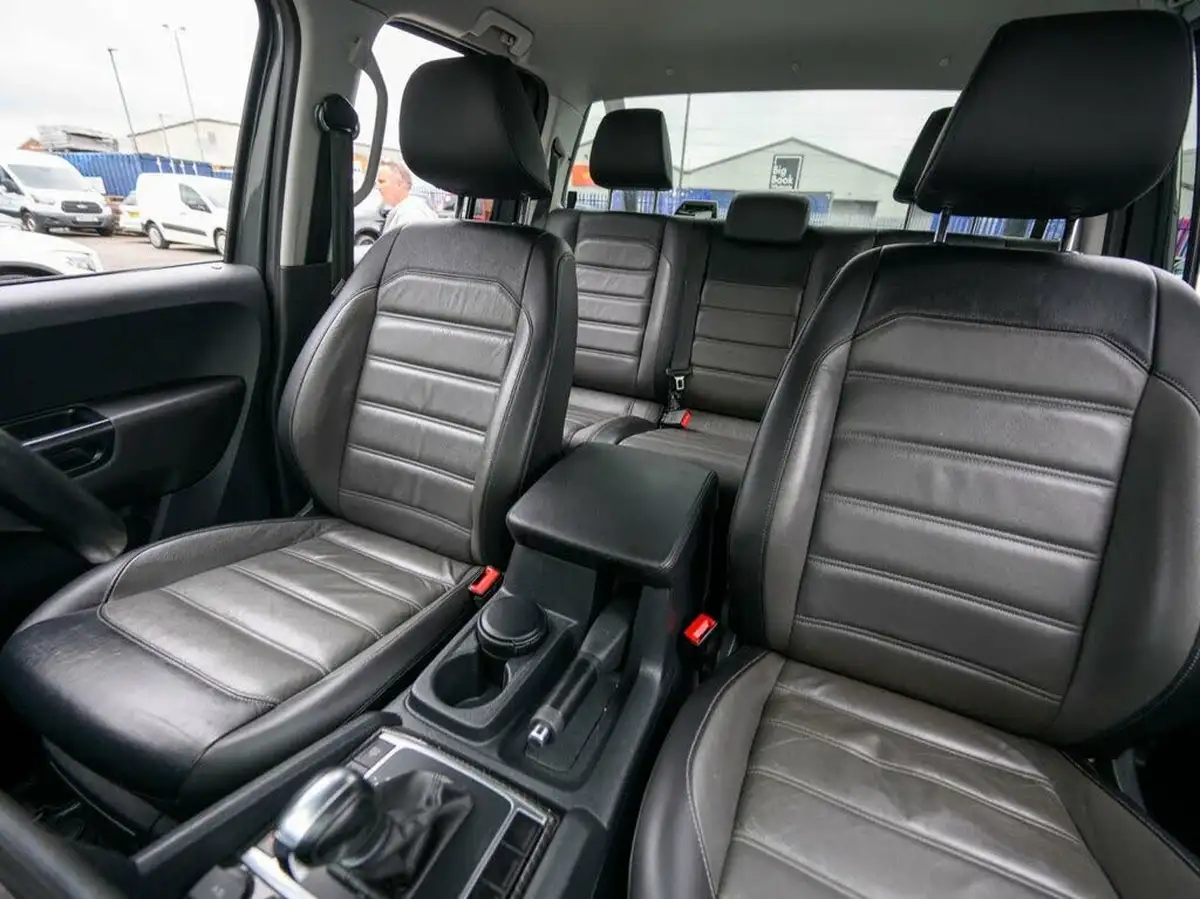 2019-volkswagen-amarok-big-36