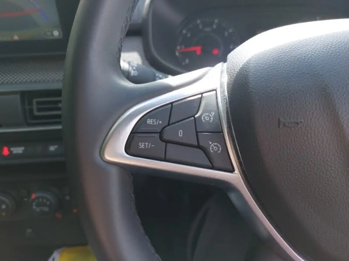 2022-dacia-sandero-10-tce-comfort-90bhp-big-17