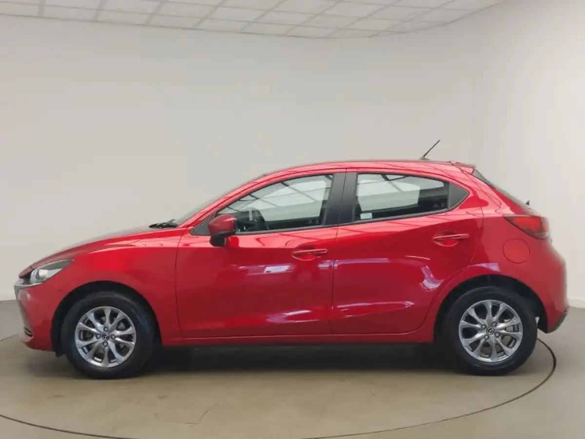 2023-mazda-mazda2-15-skyactiv-g-se-l-big-3