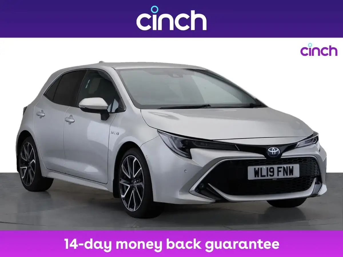 2019-toyota-corolla-18-vvt-i-excel-trk-hatchback-big-0