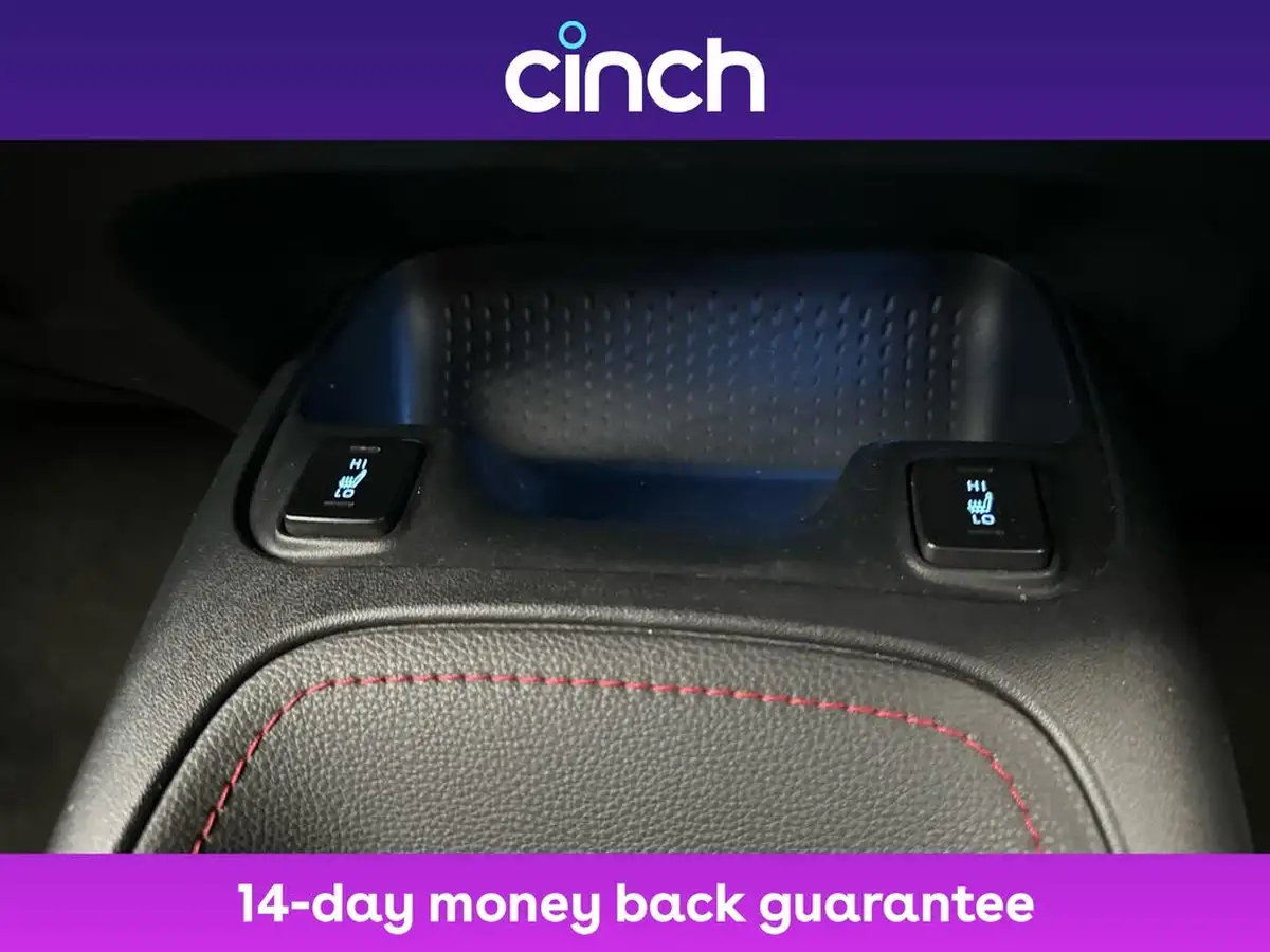 2019-toyota-corolla-18-vvt-i-excel-trk-hatchback-big-28