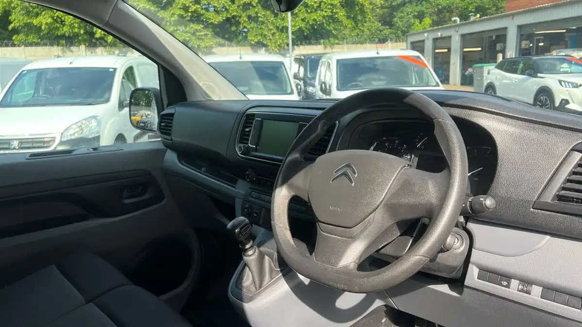 2022-citroen-dispatch-15bluehdi-enterprise-pro-m-1000-big-3