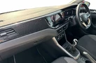2022-volkswagen-polo-10-life-small-1