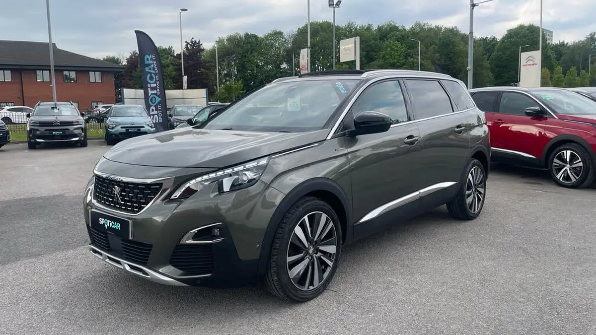 2018-peugeot-5008-suv-12-puretech-gt-line-premium-big-6