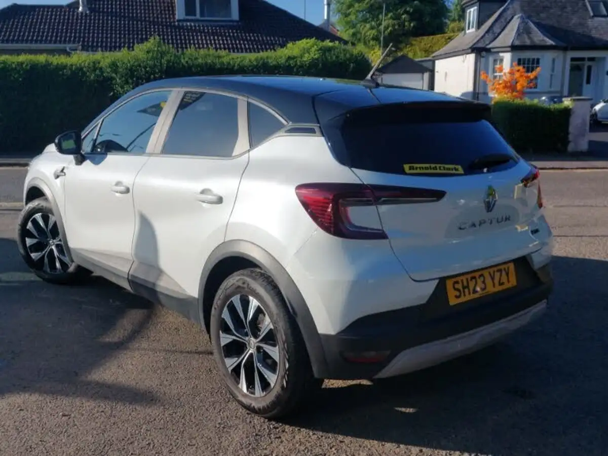 2023-renault-captur-16-evolution-big-1