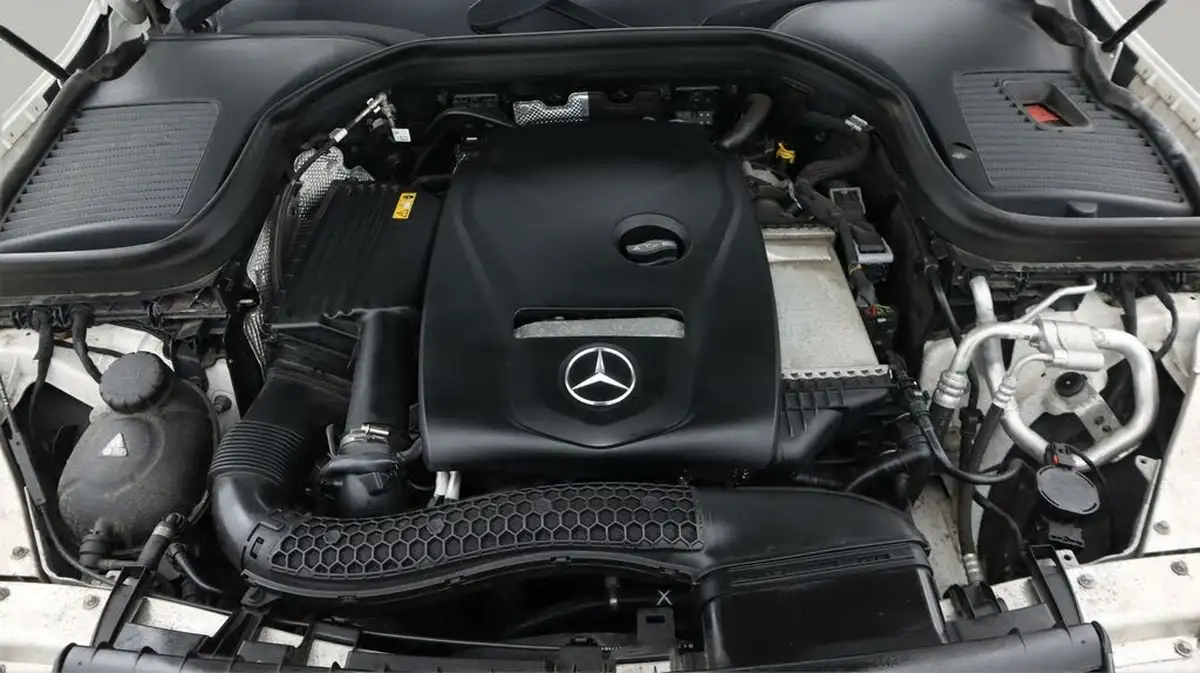 2018-mercedes-benz-glc-class-20-glc250-amg-line-ss-station-wagon-5d-big-19