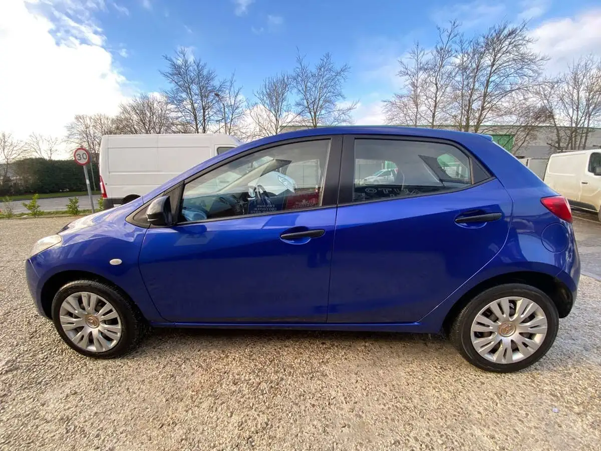 2007-mazda-mazda2-13-ts-big-13