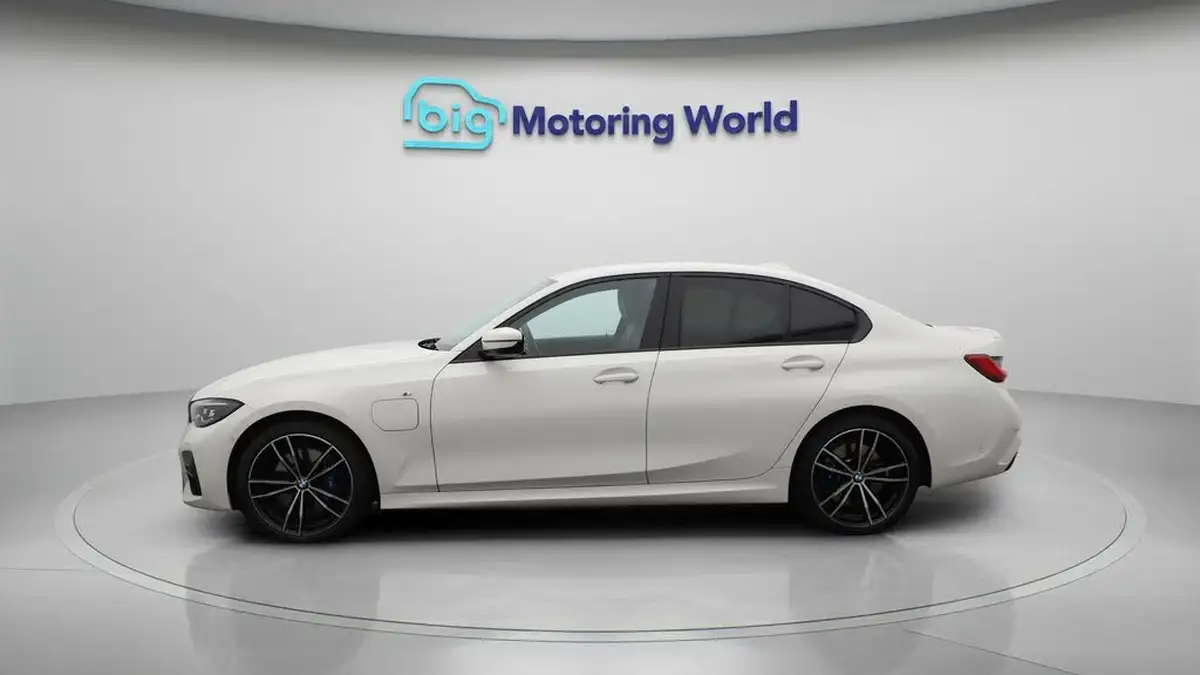 2021-bmw-3-series-20-330e-m-sport-tech-packpro-pack-saloon-4d-big-4