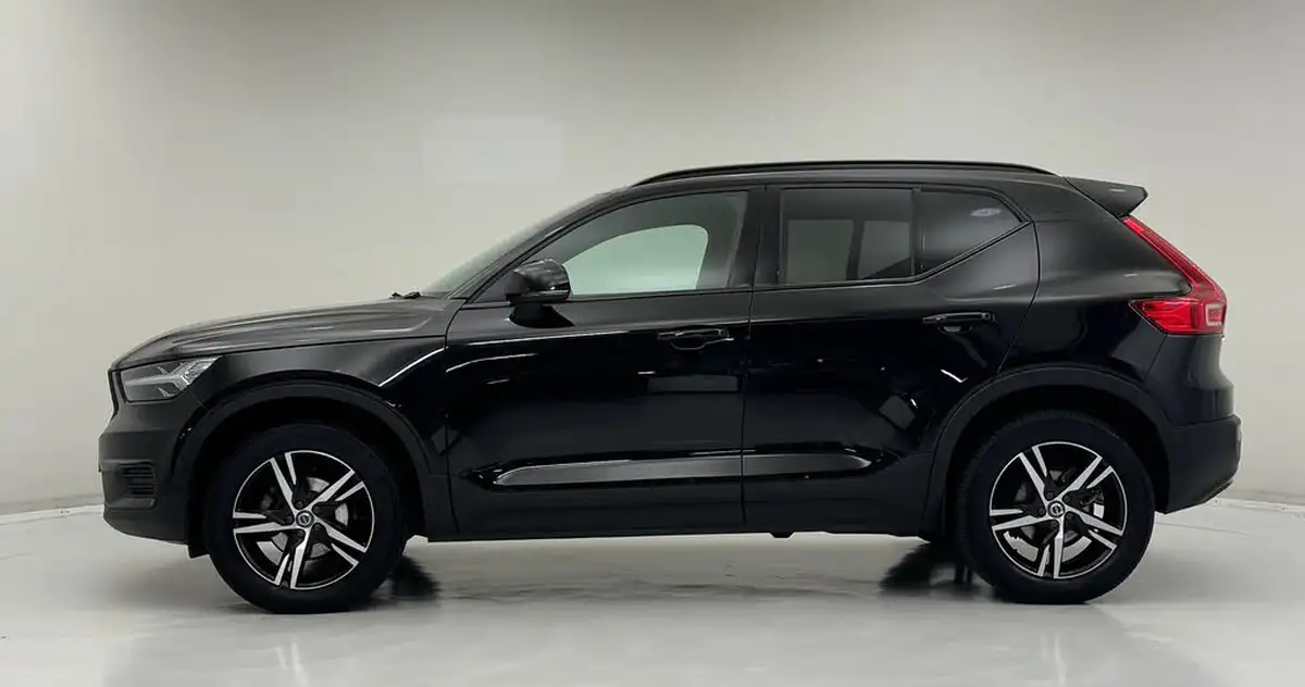 2021-volvo-xc40-15-t3-r-design-161bhp-auto-big-1