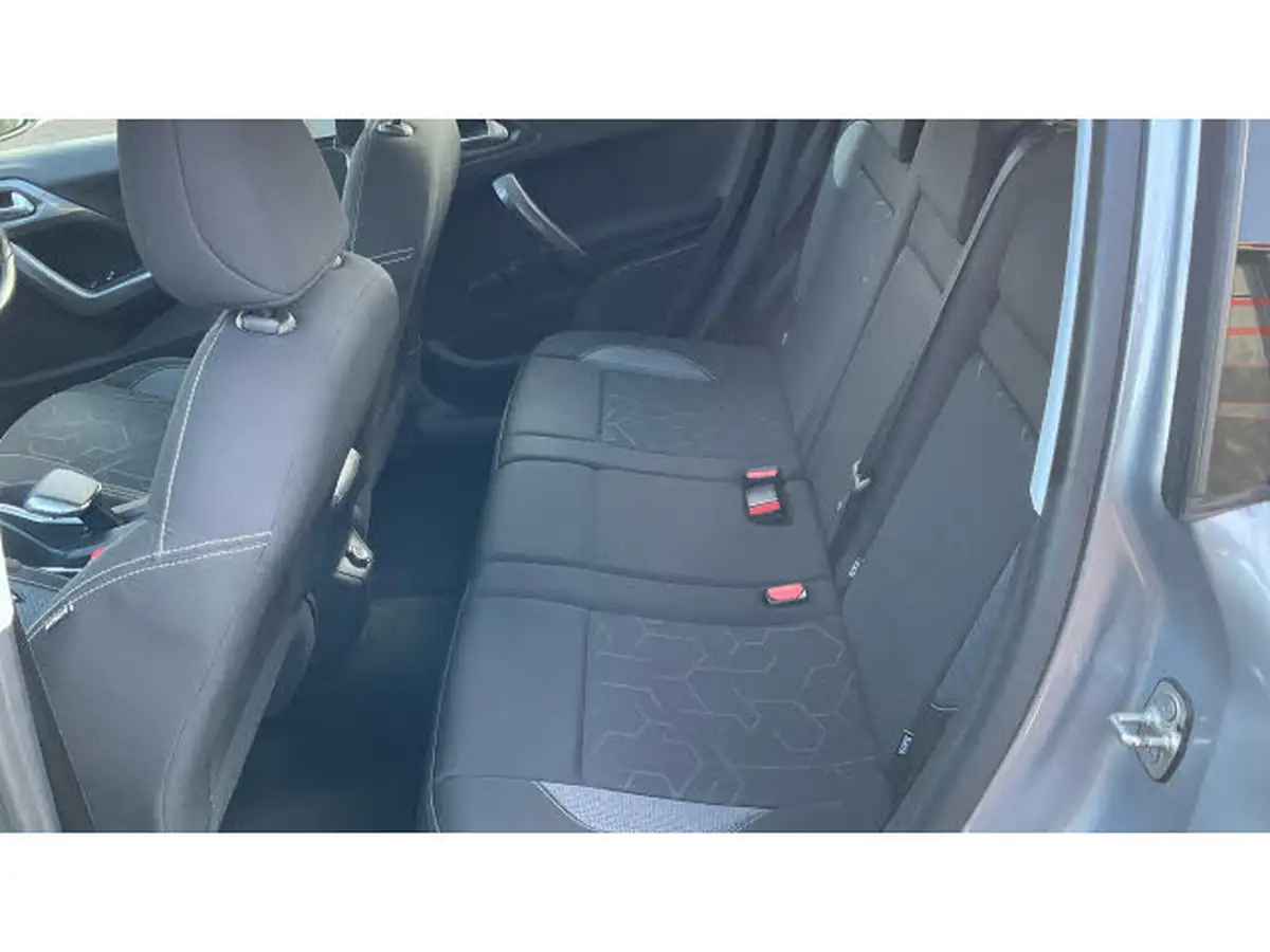 2018-peugeot-2008-suv-12-puretech-active-82bhp-ss-big-15