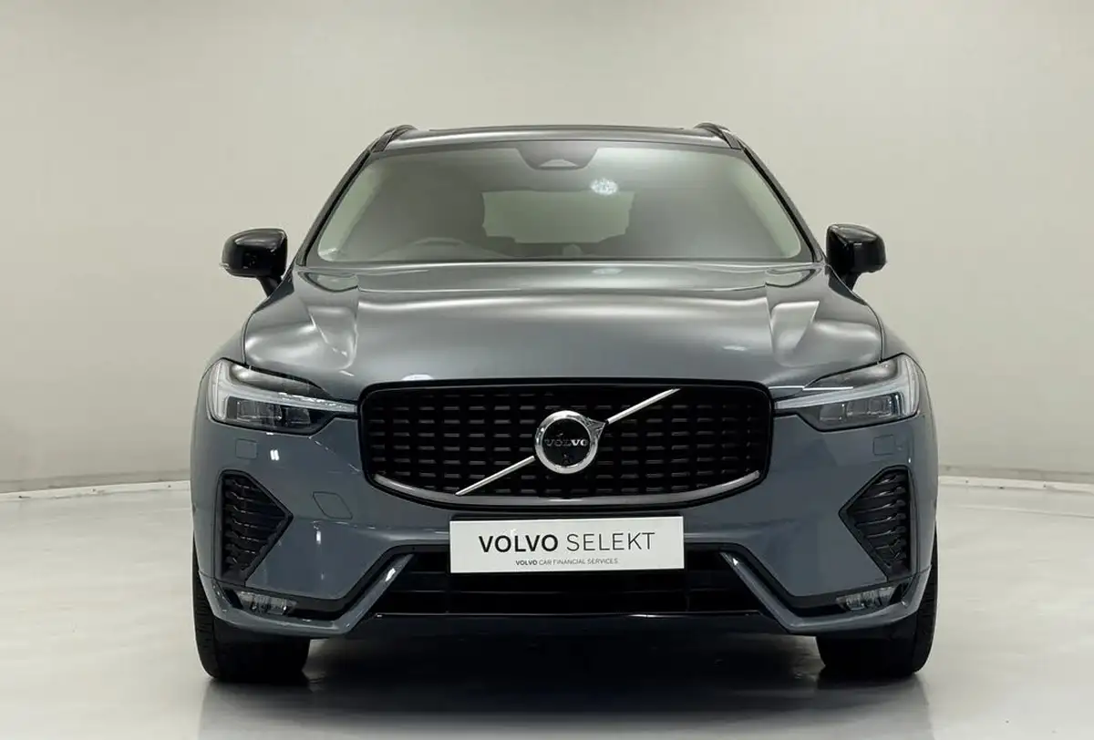 2022-volvo-xc60-20-b5-ultimate-big-3
