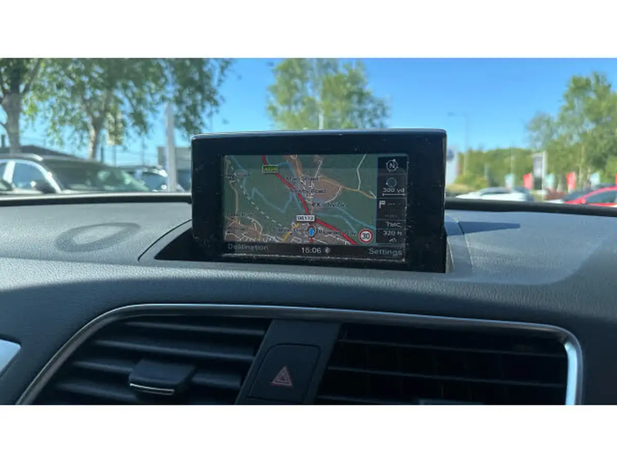 2018-audi-q3-14-tfsi-sport-big-24
