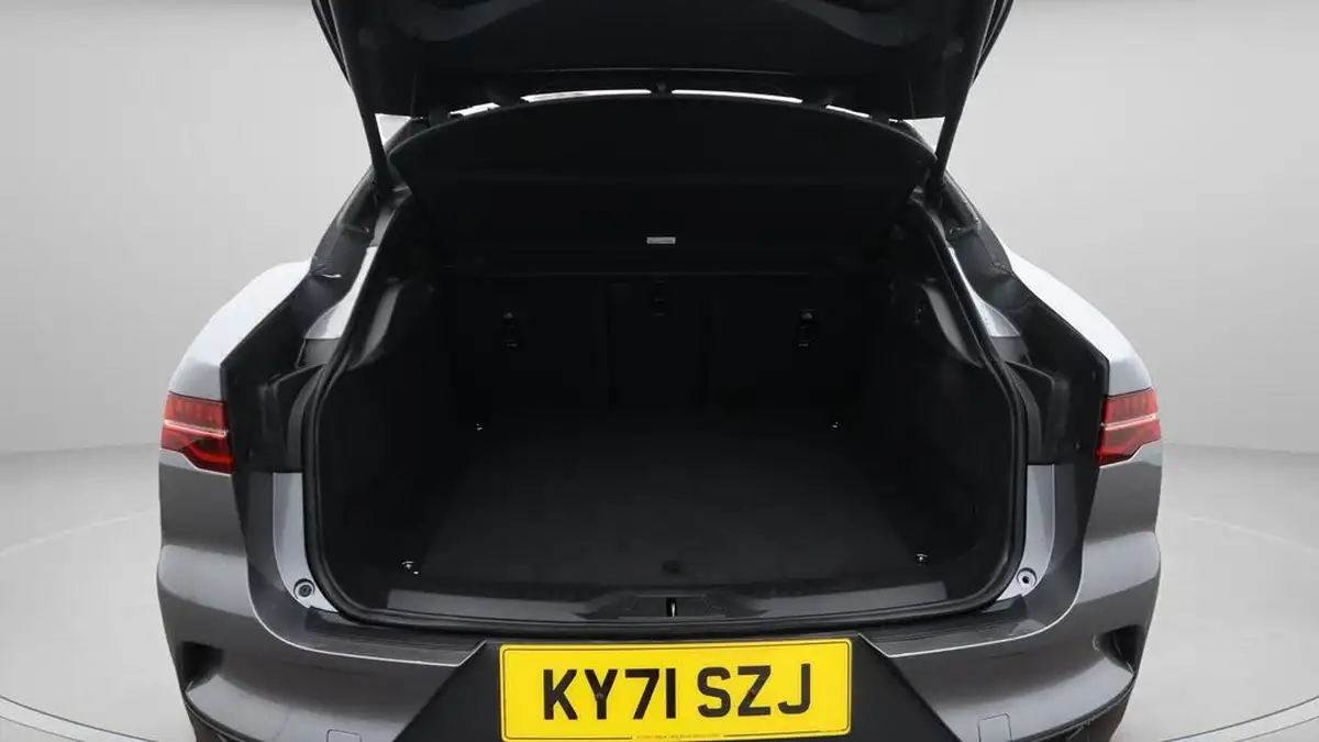 2022-jaguar-i-pace-ev400-black-big-17