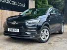 2019-vauxhall-grandland-x-12-se-ss-small-1