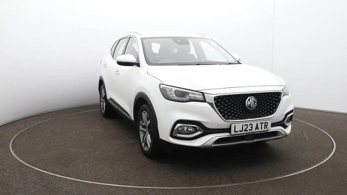 2023-mg-hs-15t-gdi-excite-162ps-dct-big-40