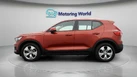 2020-volvo-xc40-20td-d3-momentum-geartronic-small-3