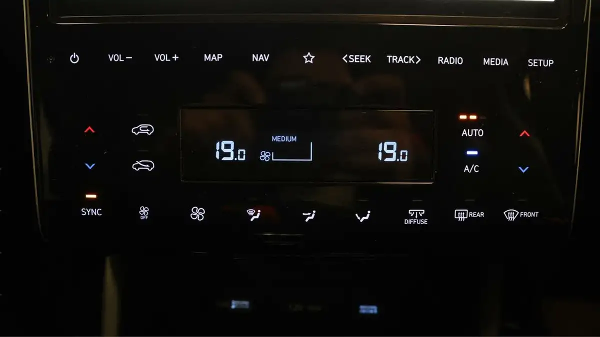 2022-hyundai-tucson-16-t-gdi-se-connect-150ps-big-11