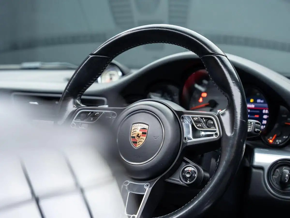 2016-porsche-911-30-carrera-s-cabriolet-pdk-big-38