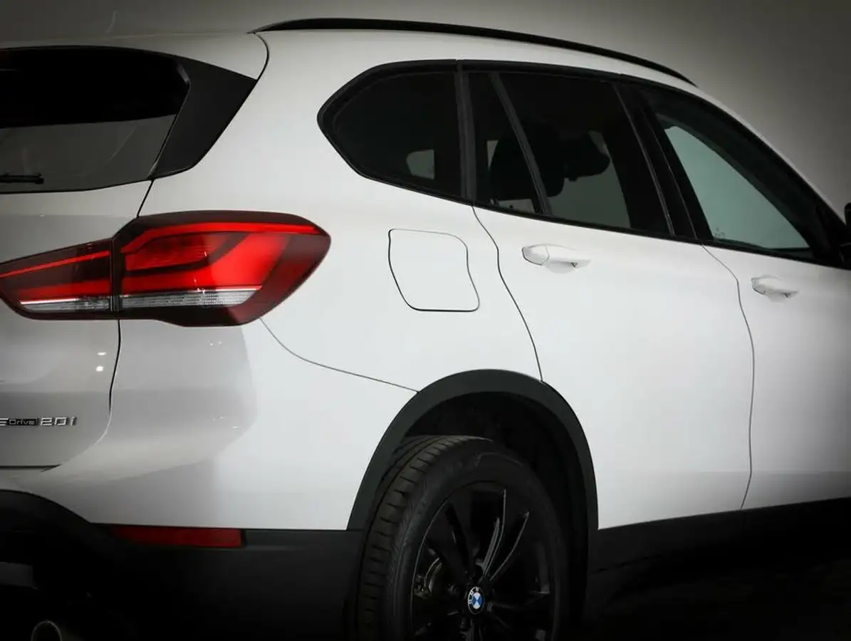 2021-bmw-x1-20-sdrive20i-sport-big-7