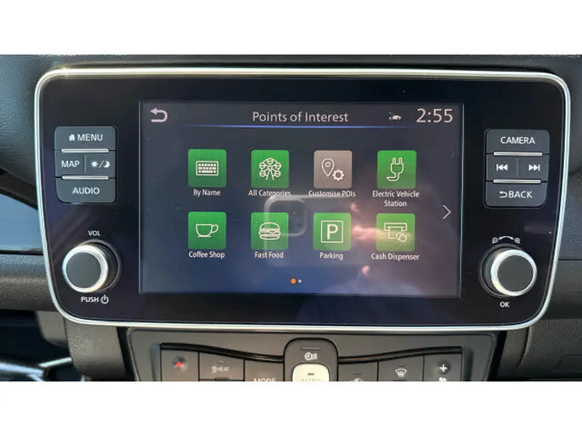 2022-nissan-leaf-e-tekna-39kwh-big-28