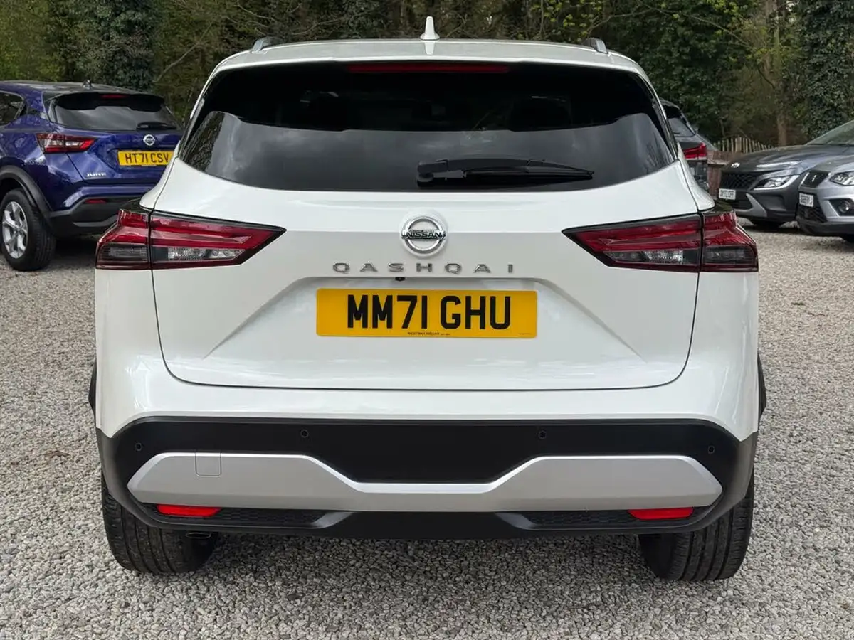 2021-nissan-qashqai-13-dig-t-tekna-158ps-xtronic-big-5