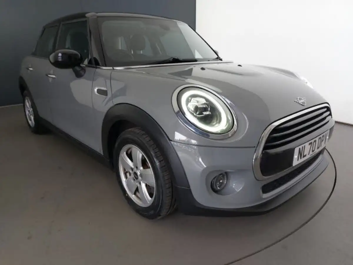 2020-mini-countryman-15-cooper-classic-big-8