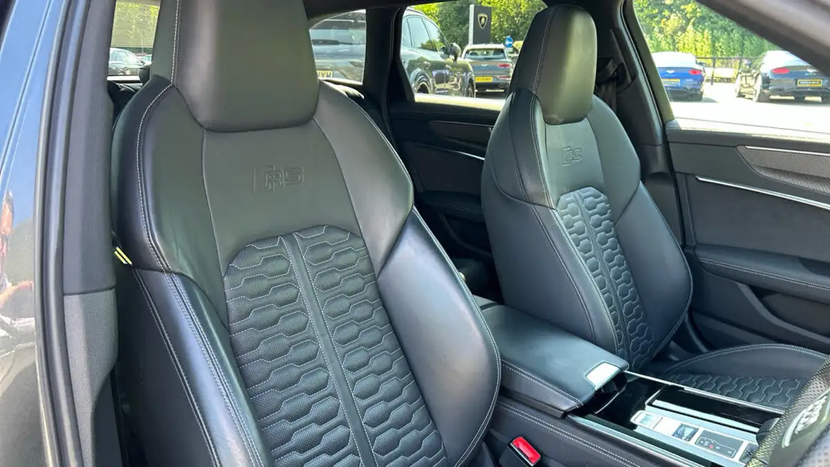 2021-audi-rs6-avant-40-tfsi-vorsprung-big-22