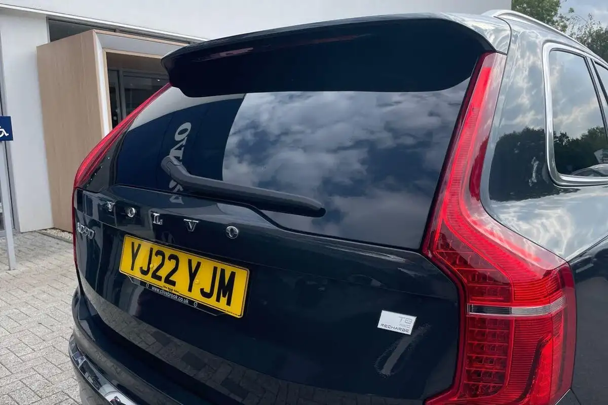 2022-volvo-xc90-20-t8-inscription-pro-455bhp-big-16