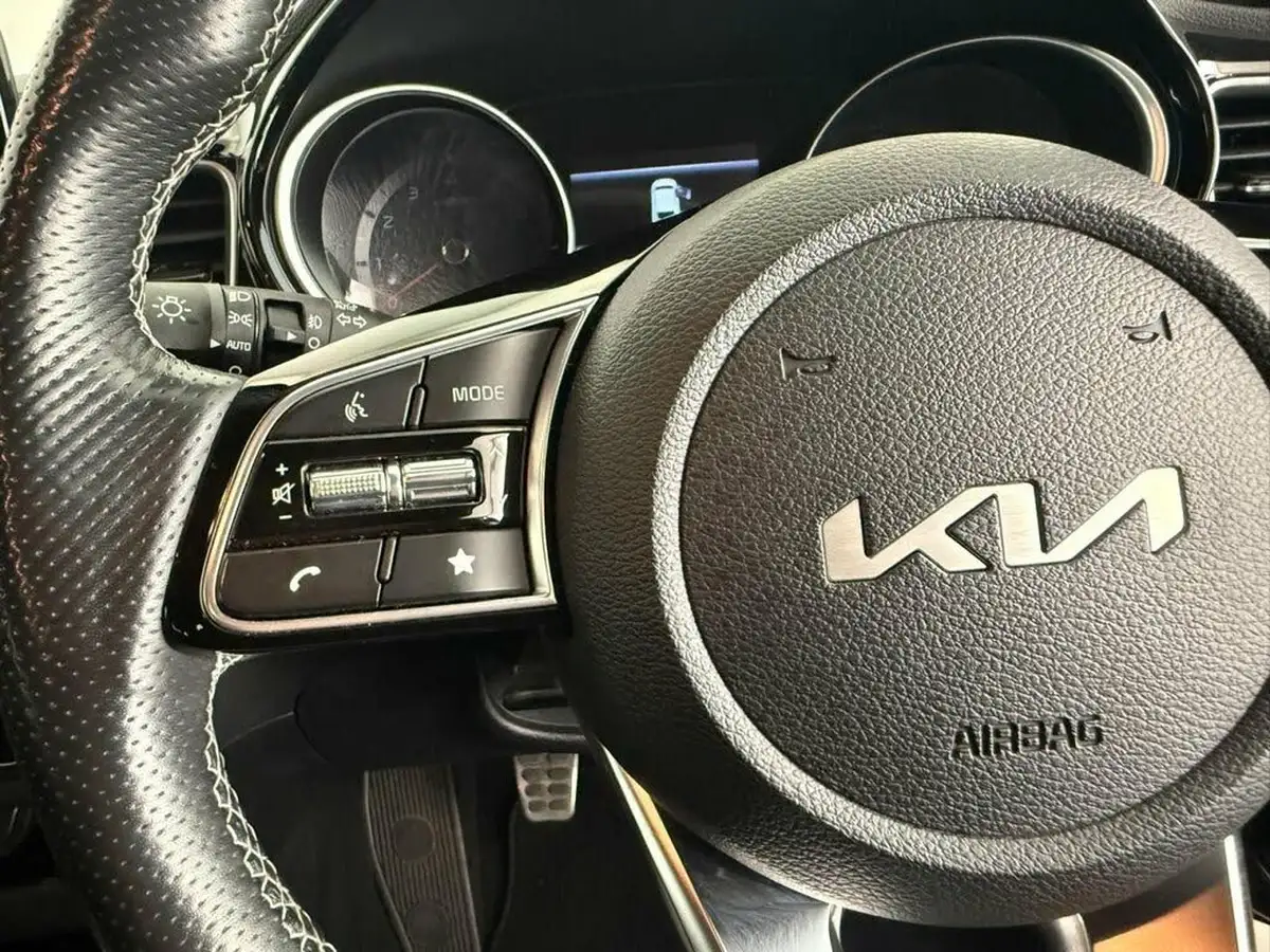 2022-kia-pro-ceed-15-t-gdi-gt-line-big-18