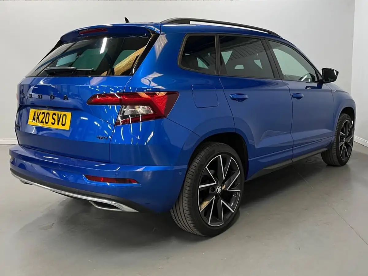 2020-skoda-karoq-20-tsi-sportline-big-3