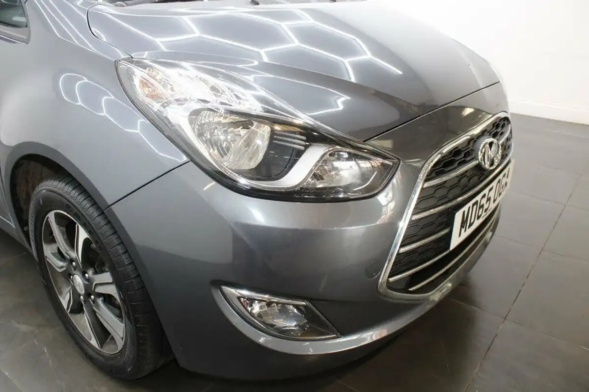 2015-hyundai-ix20-14-se-big-6
