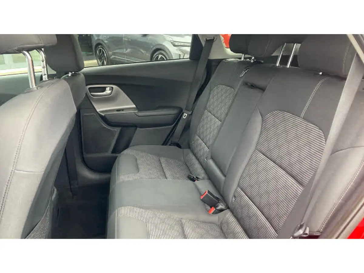 2022-kia-niro-16-gdi-2-139bhp-156kwh-big-35