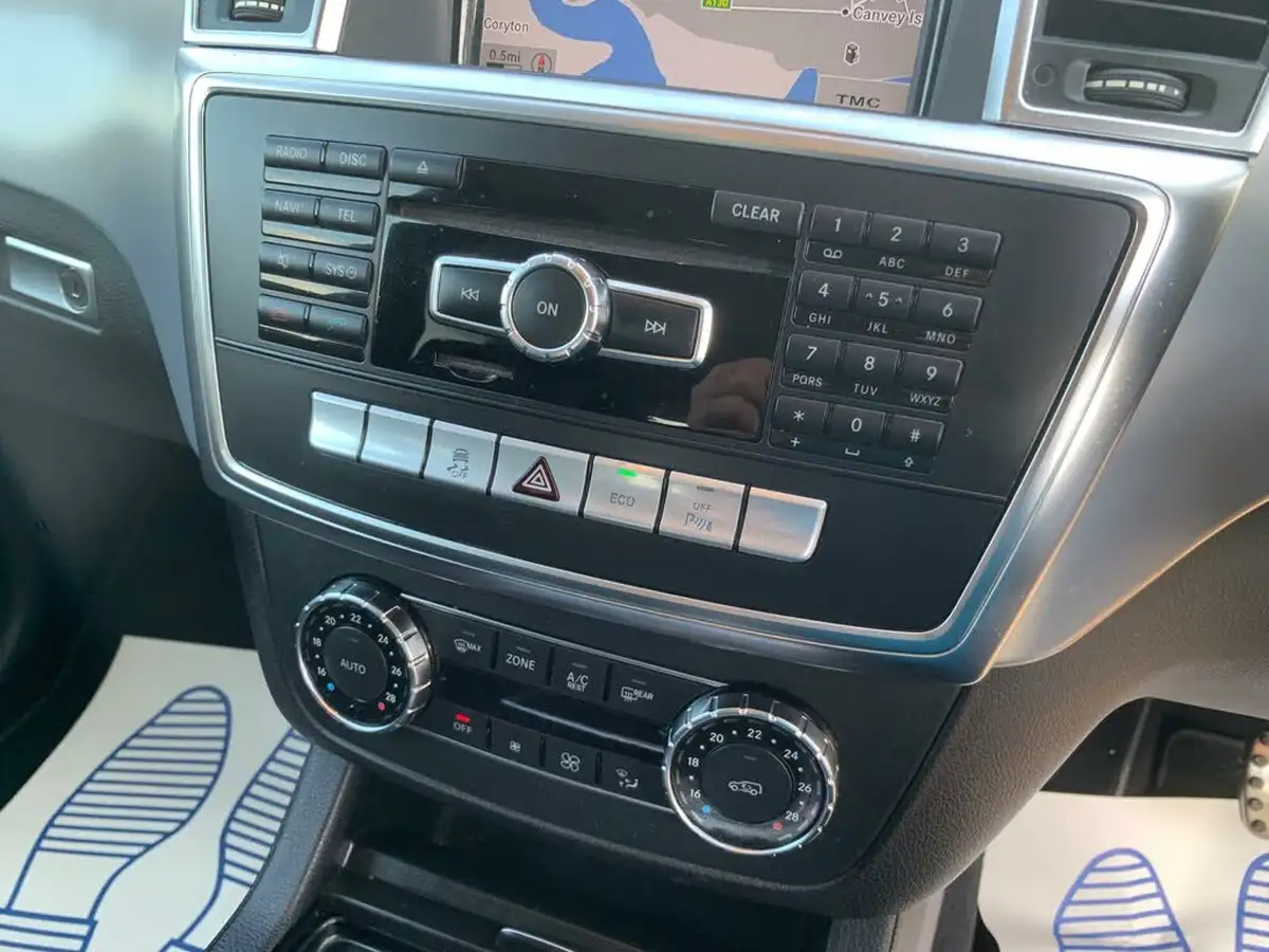 2012-mercedes-benz-m-class-30td-ml350-bluetec-sport-big-13