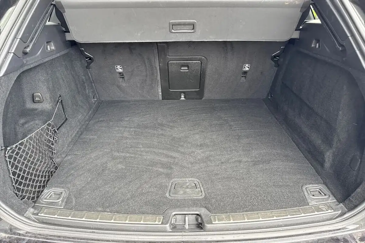 2021-volvo-xc60-20-b5-r-design-big-6