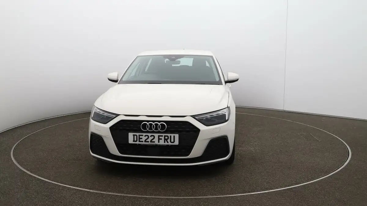 2022-audi-a1-10-25-tfsi-technik-big-30