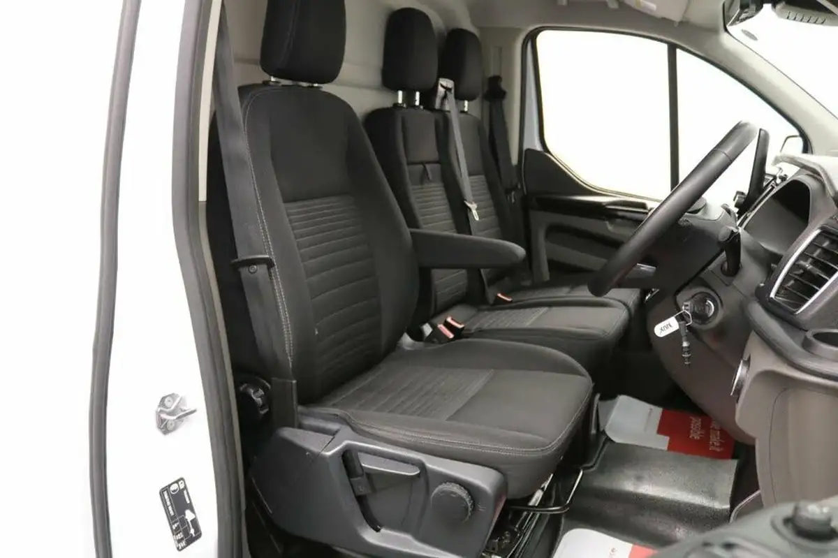 2022-ford-transit-custom-20tdci-340-l1h1-limited-170pseu6dt-auto-big-26