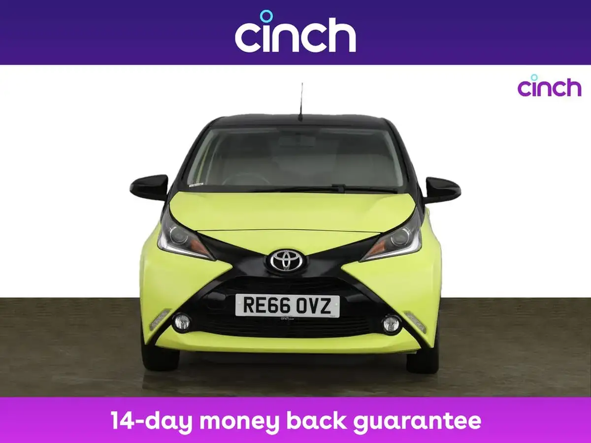 2016-toyota-aygo-10-vvt-i-x-cite-3-bi-tone-yellow-5d-big-1