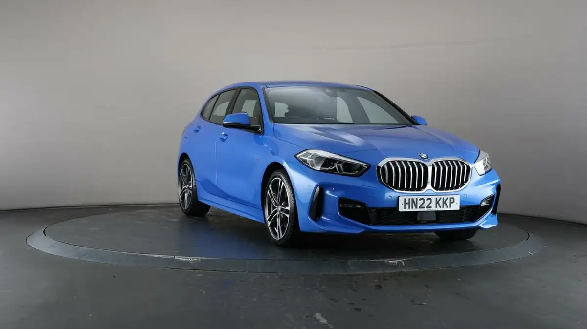 2022-bmw-1-series-15-118i-m-sport-lcp-big-52