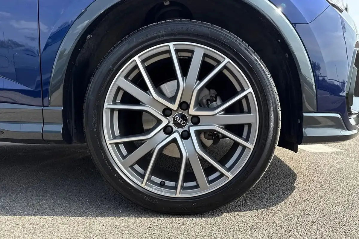 2024-audi-q3-15-35-tfsi-black-edition-sportback-s-tronic-big-9