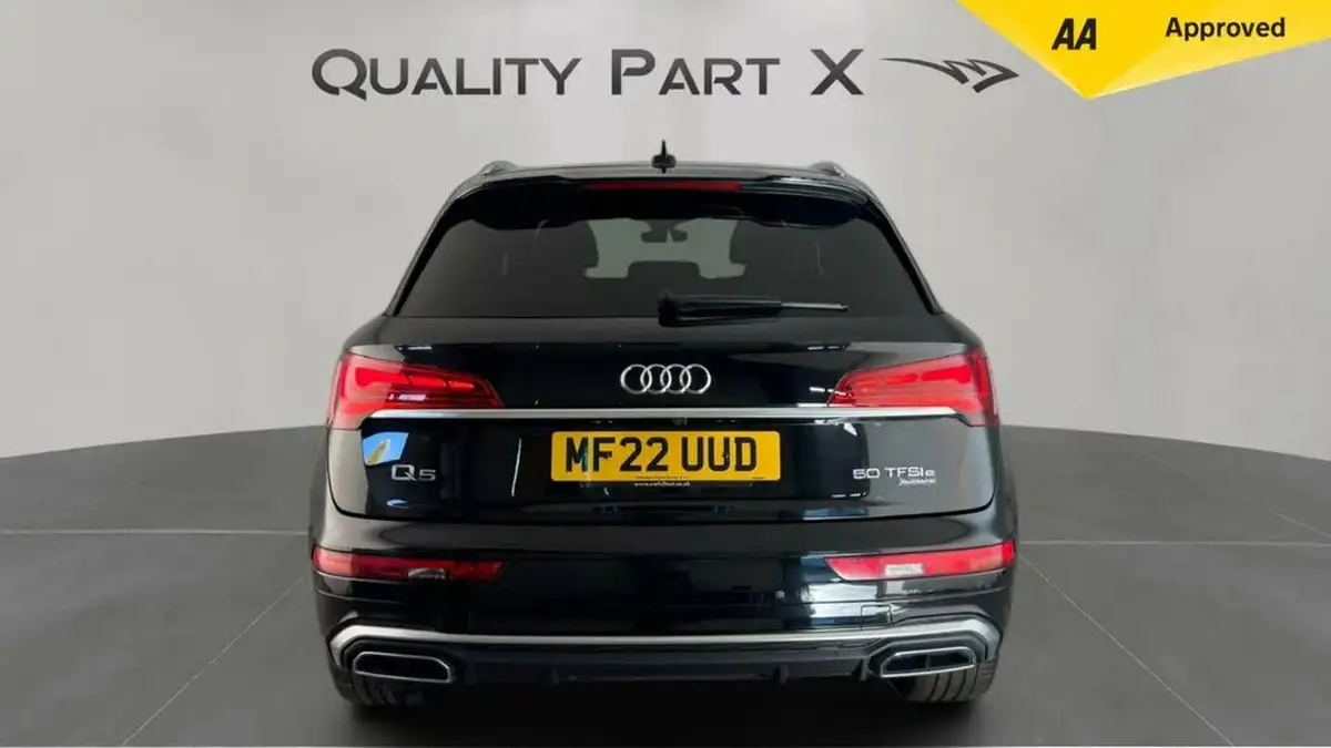 2022-audi-q5-20-50-tfsi-e-s-line-station-wagon-big-3