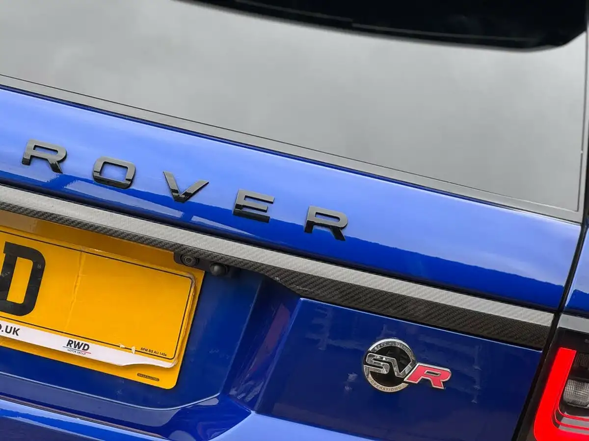 2018-land-rover-range-rover-sport-50-v8-svr-big-17