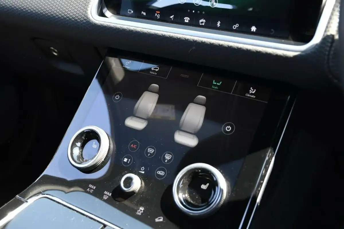 2020-land-rover-range-rover-velar-20-p300-r-dynamic-se-big-42