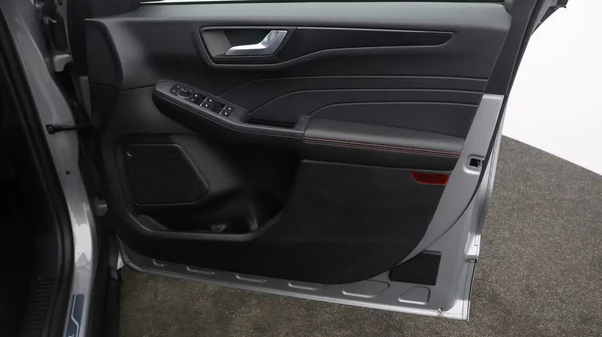 2023-ford-kuga-25t-st-line-x-edition-190ps-fhev-big-14