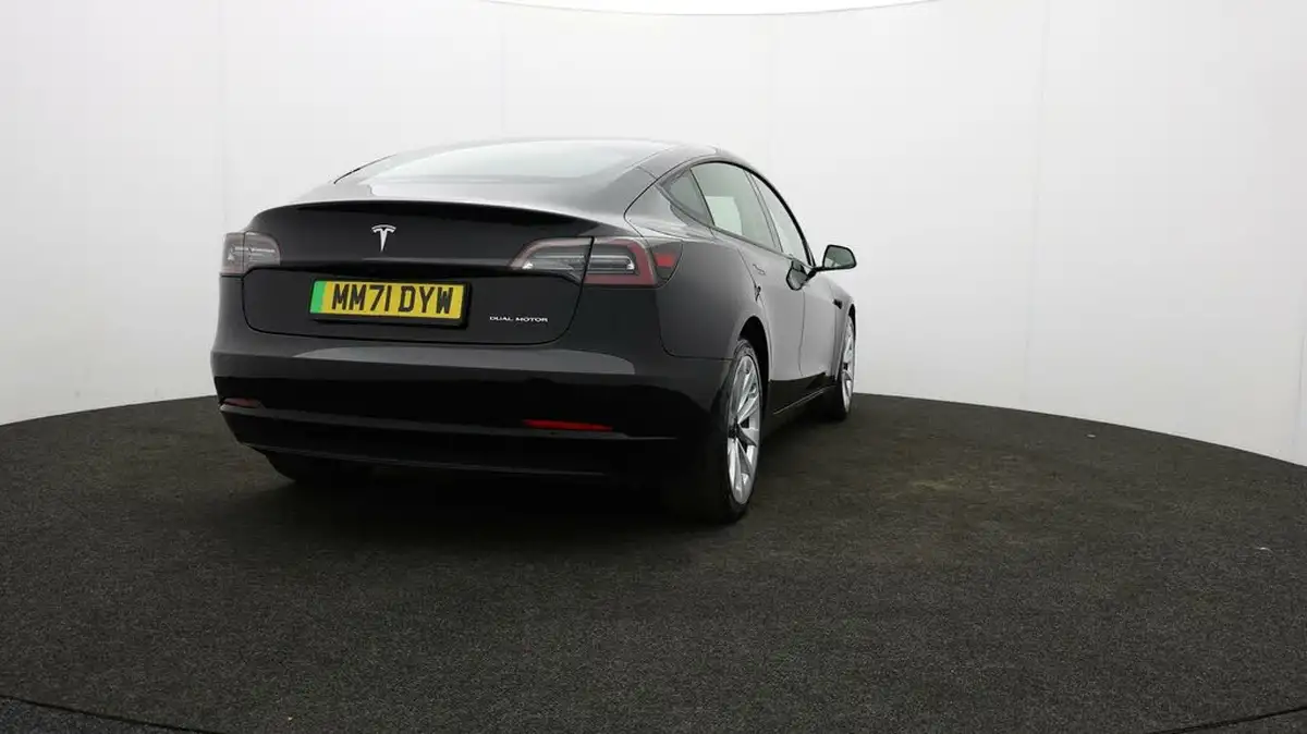 2022-tesla-model-3-e-long-range-big-75