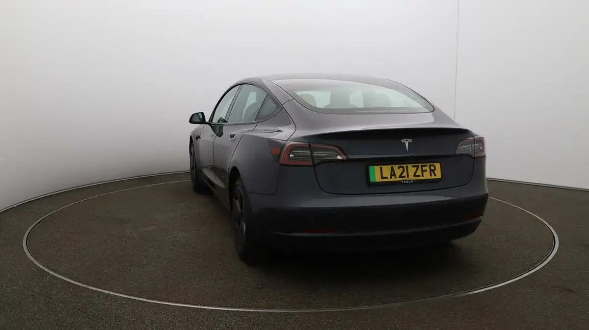 2021-tesla-model-3-e-standard-plus-big-50