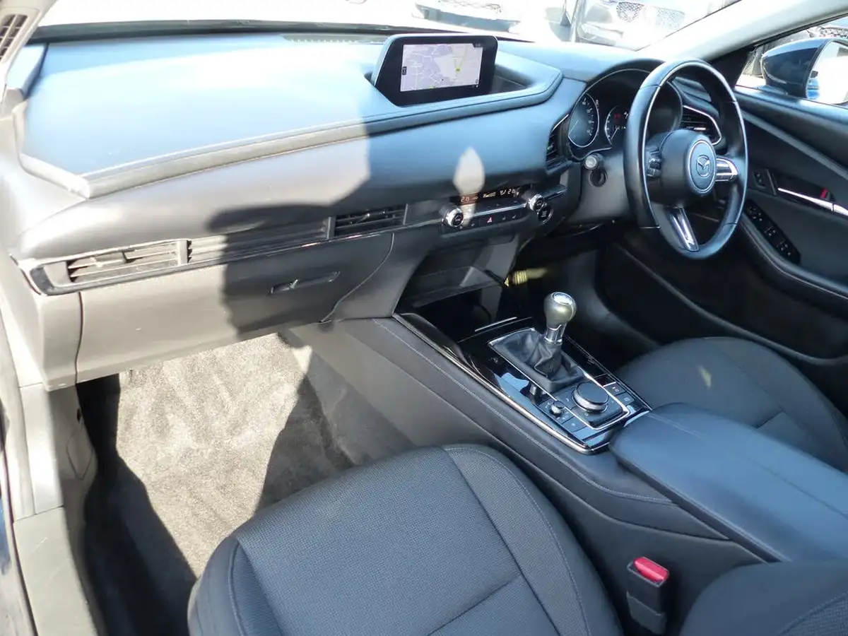 2022-mazda-cx-30-20-e-skyactiv-x-sport-lux-big-6