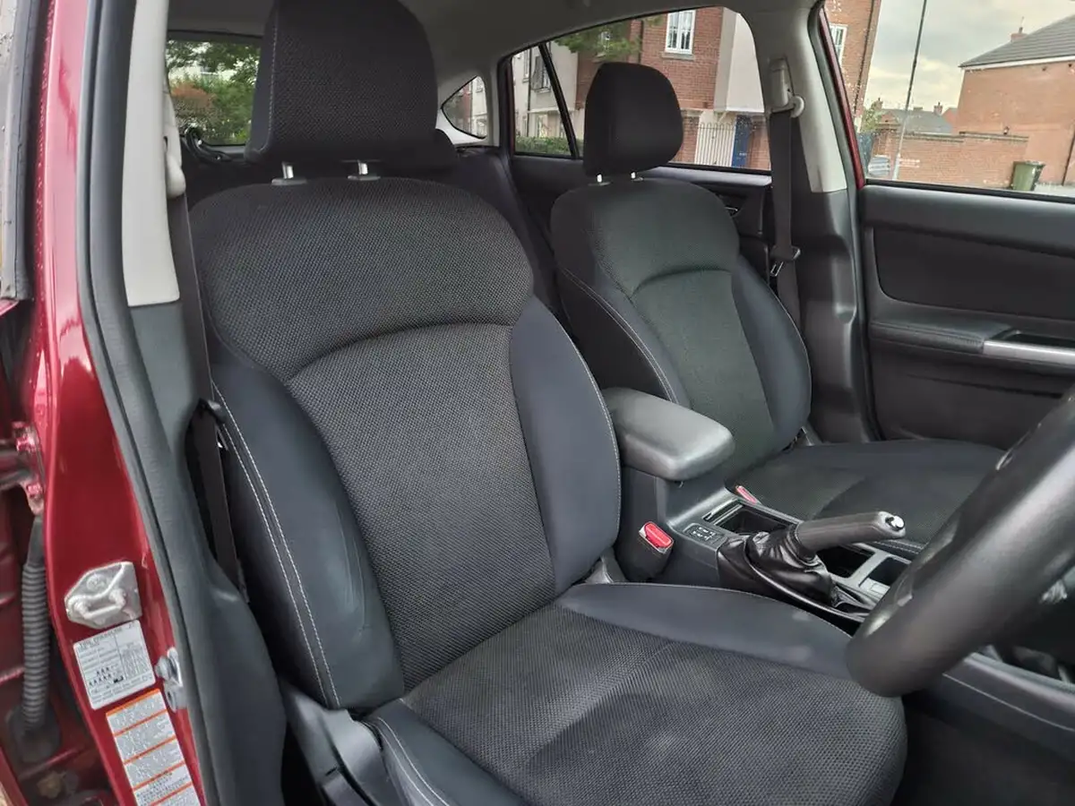 2015-subaru-xv-20d-se-big-8