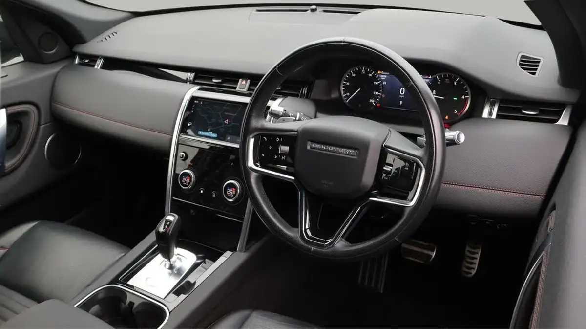 2021-land-rover-discovery-sport-20-d165-r-dynamic-s-plus-big-9