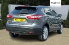 2017-nissan-qashqai-12-dig-t-tekna-small-3