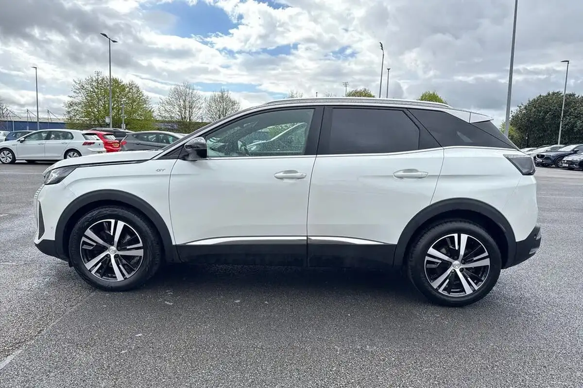 2022-peugeot-3008-suv-15-bluehdi-gt-big-58